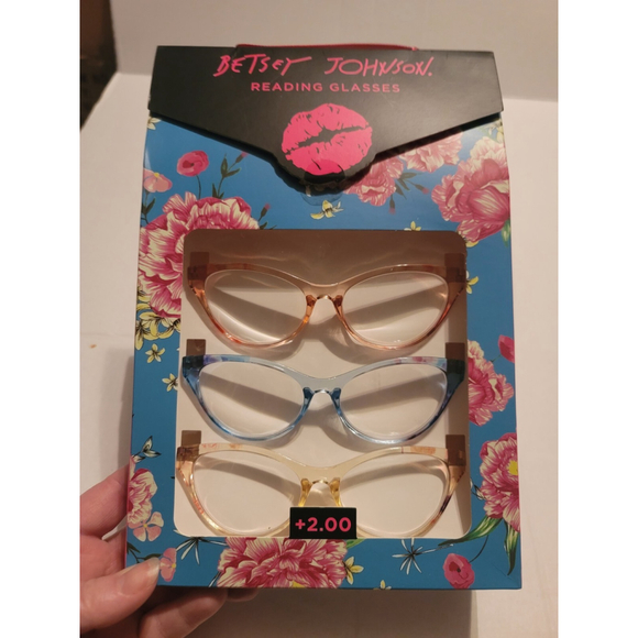 Betsey Johnson Accessories - Betsey Johnson 3 Pack Pastel Cat Eye Reading Glasses +2.00 New